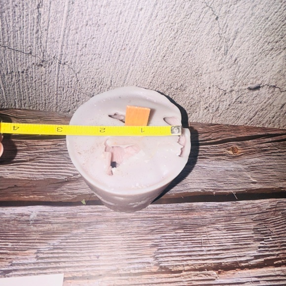 Wood Wic Pine & Juniper Handmade Ice Candle By Jan - Picture 5 of 6